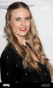 Kristin Henderson's Instagram, Twitter & Facebook