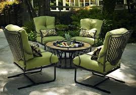 Selecting The Better Of Small Wrought Iron Table Concepts In 2020 Cast Iron Patio Furniture Iron Patio Furniture Wrought Iron Patio Furniture