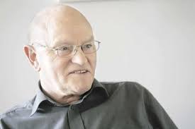 Jørgen blev valgt ind i byrådet uden at ane, hvor rådhuset lå, men endte  som borgmester gennem 14 år: Nu er han død