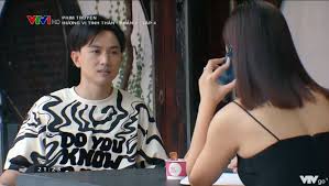 Trong đoạn này, thy và huy cùng nhau đi trốn và khi thy đang ngủ, huy đã ôm đàn hát ca khúc 'tình đơn phương' như nói lên cảm xúc trong lòng của mình. Uugpt4xi19rjgm