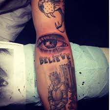 Hand and eye tattoo is open by appointment only. Justin Bieber Tattoo Guide And Meanings From New Face Tattoo To That Selena Gomez Inking