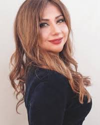 Every song I write comes from lessons learned, moments lived, and growth  earned. Music is how I tell the story. 🌿🎶 @makeupbynicolapowell 💄  @michelle.galea.984 💇‍♀️ @luke.engerer 📸 #growth #singersongwriter  #musicaljourney #photoshoot