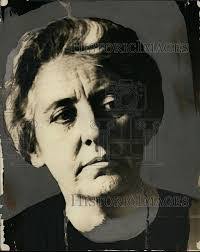 Isabel Lancaster's Instagram, Twitter & Facebook