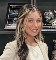 Andie Larson's Instagram, Twitter & Facebook