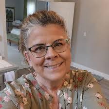 Connie Urbanski's Instagram, Twitter & Facebook