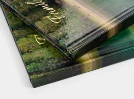 Die wahl zwischen matter und glänzender papieroberfläche legen sie auch innerhalb ihres warenkorbs fest. Originelles Fotobuch Quadratisch 20x20 Cm Im Hardcover Fotokasten