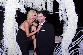 Diana dumitrescu aniversează doi ani de mariaj. Cine E Alin Boroi SoÈ›ul Dianei Dumitrescu Prezentatoarea Mireasa