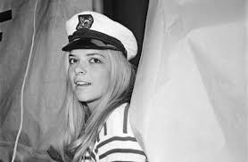 Listen to france gall | soundcloud is an audio platform that lets you listen to what you love and share the sounds you stream tracks and playlists from france gall on your desktop or mobile device. France Gall Stirbt Mit 70 Jahren Tageblatt Lu
