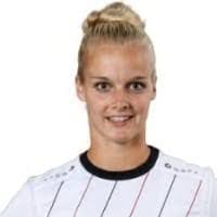 Anna Klink's Instagram, Twitter & Facebook