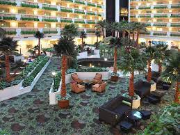 Embassy Suites Las Vegas Atrium Lobby Las Vegas Hotels Embassy Suites Suites