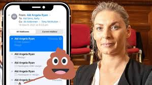 Glenorchy council: Poo emoji storm between Kelly Sims, Angela Ryan