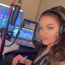 00's MTV Spring Break always looked lit ⛱️🏝️👙