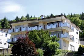 Heimstatt oberkochen mietwohnung oberkochen bei i. 5 Zimmer Wohnung Zu Vermieten Am Haselstrauch 8 73447 Oberkochen Ostalbkreis Mapio Net