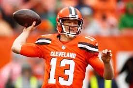 Mike pettine's decision to start josh mccown in week 3 is the right thing to do for both the cleveland browns and johnny manziel's future. Nfl Free Agency 2017 Qb Josh Mccown Heads Group Of Recently Released Players Big Blue View