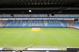 Ein richtiges stadion bekommt der verein erst nach dem 1. Elf Einkaufsleiter Der 1 Und 2 Bundesliga Tauschen Sich Uber Einkauf Aus
