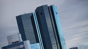 Deutsche bank mitarbeiter gefeuert chefs bekommen teure massanzuge focus online. Deutsche Bank Streicht 6000 Stellen Im Privatkundengeschaft Welt