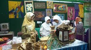 Check spelling or type a new query. Manfaat Pameran Seni Rupa Bagi Siswa Siedoo
