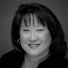 Inga Young (@IngaIyoung)