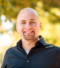 Got some leftover 1 & 2 Corinthians study books from the summer if anyone  wants to get their study on! They're really aesthetically pleasing and have  thoughtful discussion questions, and its great