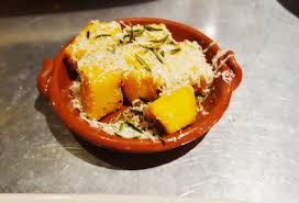 Reheat the oil to 180c in between batches and place the batches of chips in the oven to stay warm. Guest Review Jamie S Italian On Quantum Of The Seas Royal Caribbean Blog