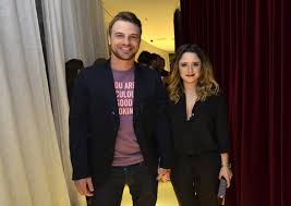 Maybe you would like to learn more about one of these? Chega Ao Fim O Namoro De Fernanda Vasconcellos E Cassio Reis