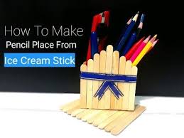 Ada beberapa jenis es krim yang menggunakan stik kayu untuk pegangannya, dan biasanya stik bekas tersebut dibuang begitu saja ketika es kirimnya habis. Ide Kreatif Cara Membuat Tempat Pensil Dari Stik Es Krim Youtube
