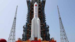 El cohete que se aproxima a la tierra pertenece a la agencia espacial de china, que lo utilizó para lanzar parte de su estación espacial la semana pasada. 4sjld3ddhsnzum