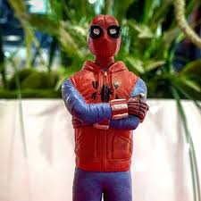 Today we review another spiderman action figure in shf form and this time is it the exclusive spidey in his homemade suit! Spiderman Homemade Suit Spider Man Movie Custom Action Figure
