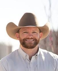 Brenda Baumhardt's Instagram, Twitter & Facebook