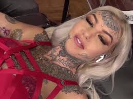 Xxx Tattooed Women - XXX BULE