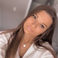 Hannah Wirth's Instagram, Twitter & Facebook