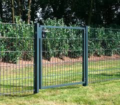 Pin By Maria On Draaipoorten Legi Outdoor Structures Outdoor Fence