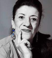 Hainaut - ⚫ CÁI CHẾT: Nữ diễn viên người Algeria Biyouna, tên thật là Baya Bouzar, được biết đến với vai diễn trong phim "Neuilly sa mère, sa mère", đã qua đời ở tuổi 73. | Facebook