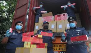 Kastam berfungsi sebagai pemungut cukai import dan eksport negara. Jkdm Gagalkan Cubaan Seludup 15 000kg Tembakau