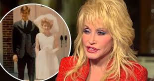 Dolly Parton & Carl Dean Have Been Married For More Than 53 Yrs. Wait Till  You Hear Their Secret