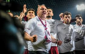 May 28, 2021 · mihai iosif, dezvăluiri despre un episod dureros din carieră: Salariu Derizoriu Pentru Antrenorul Rapidului A Promovat Echipa In Liga 1 InsÄƒ Mihai Iosif PrimeÈ™te Lunar O SumÄƒ IncredibilÄƒ
