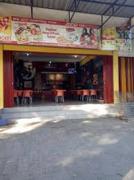 Saya kongsikan kepada anda, salah sorang dari perunding dari muqmeen group, yang buat direct approach live di kedai makan. Sewa Tempat Usaha Yogyakarta Pinggir Jalan Murah Bayar Bulanan