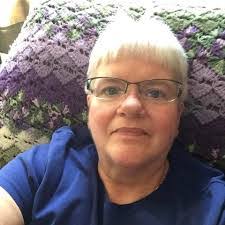 Becky Kalinowski's Instagram, Twitter & Facebook