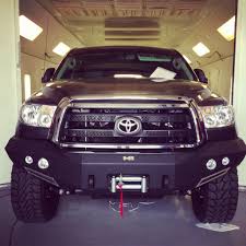 Toyota tundra 2013, red steel full width black powder coat front winch hd bumper with hoop by fab fours®. Pin By Hugo Espinosa On Customer Cars Custom Truck Bumpers Toyota Tundra 2013 Toyota Tundra