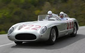 A History Of The Mercedes Sl From Sir Stirling Moss To Bobby Ewing Mercedes Benz 300 Super Cars Mercedes Benz