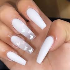 ▷ 42 mejores diseños de uñas de moda ?? White Aesthetic Nails Design Diseno De Unas Blancas Aestetico Disenos De Unas Blancas Manicura De Unas Unas De Gel Brillantes