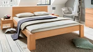 Schönes bett aus echtem leder in der farbe creme mit lattenrost. Massivholzbett Salerno Mit Genialer Metallfreier Steckverbindung