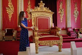 The majestic buckingham palace houses 775 rooms. Throne Room Interior Buckingham Palace Rectangle Circle