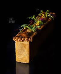 Pate En Croute De Verduras Y Carne Bake Street Com Recipe Baking Sweet Onion Savoury Cake