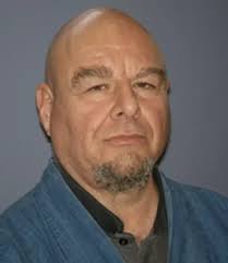 Eric Baret's Instagram, Twitter & Facebook