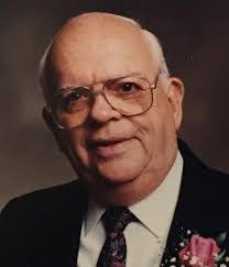 Harry Carlisle's Instagram, Twitter & Facebook