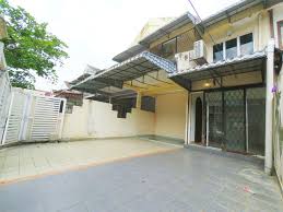 Other neighbouring projects around are amcorp mall, digital mall, gourmet street, jaya shopping centre, plaza armada, plaza oug, sunway pyramid, the village and zest. Taman Medan Petaling Jaya Realman