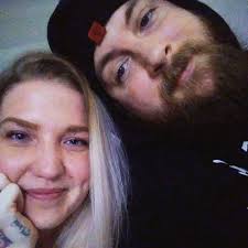 Intense Escape From Tarkov Raid Experience with Scavenger Encounters