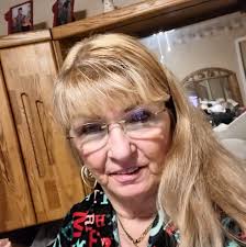 What food truck options are available for a graduation party in June near  Adrian, Michigan?