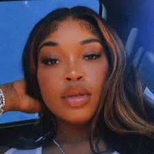 Alyssa Greco (@alyssa_grecoo)